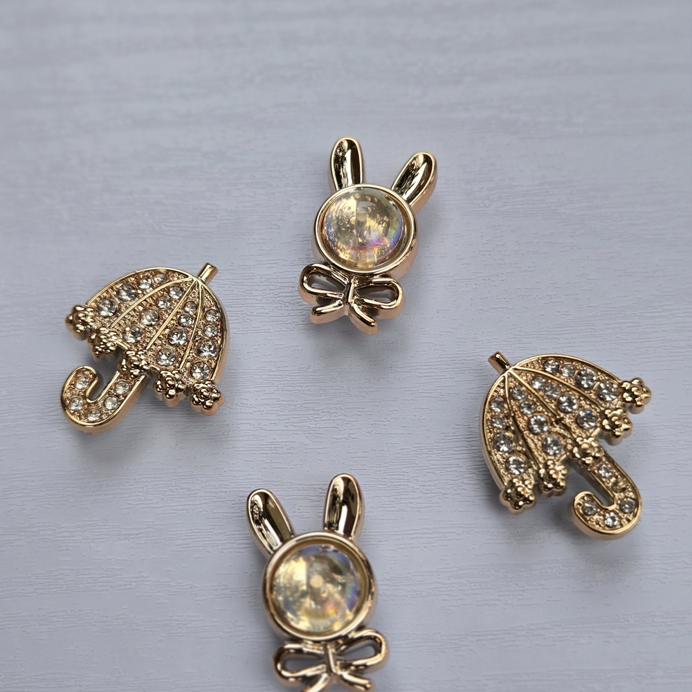 Gold and Cystral Crocs Accessory Set